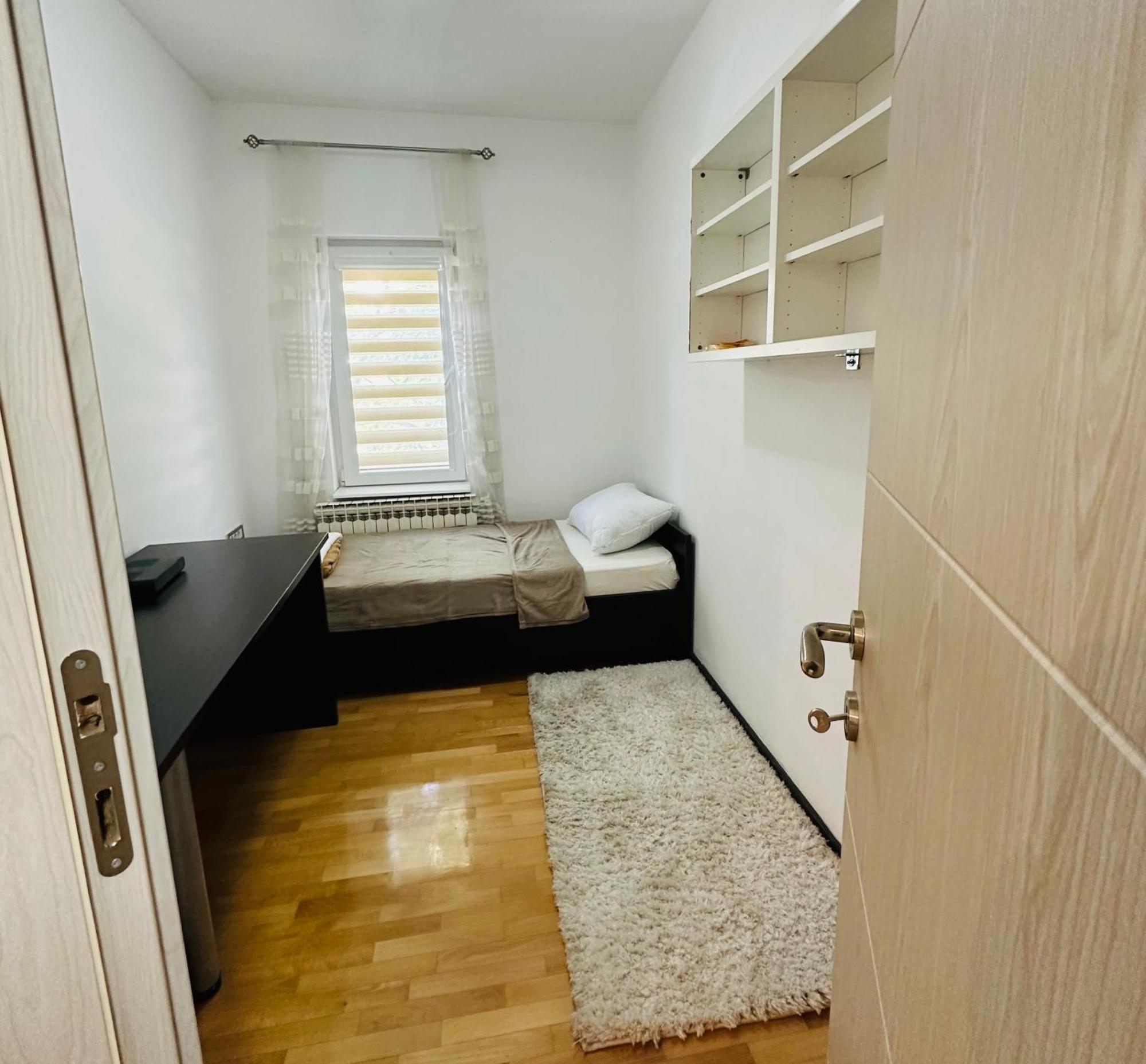 Urban Stay Скопье Экстерьер фото